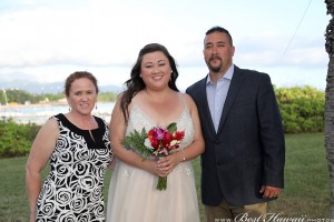 Sunset Wedding Foster's Point Hickam photos by Pasha www.BestHawaii.photos 20181229006